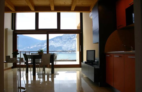 Cassone Apartment | 50 m² Apartment ∙ 1 bedroom ∙ 2 guests