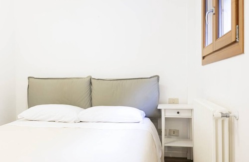 Santa Croce Apartment | 56 m² Apartment ∙ 1 bedroom ∙ 2 guests