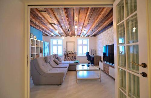 Sibiu Old Town Apartment | 65 m² Apartment ∙ 1 bedroom ∙ 4 guests