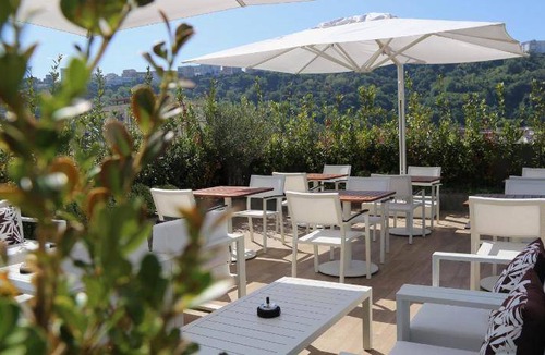Fuorigrotta Hotel | 80 m² Hotel ∙ 127 guests