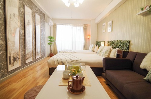 Namba Apartment | 806 6 minutes walk from Nihonbashi station Walk - 806/Osaka Ōsaka