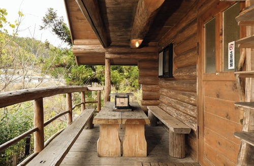 Gujo RV Rental | A building log housecapacity 6 people with BBQ/County Market Gifu