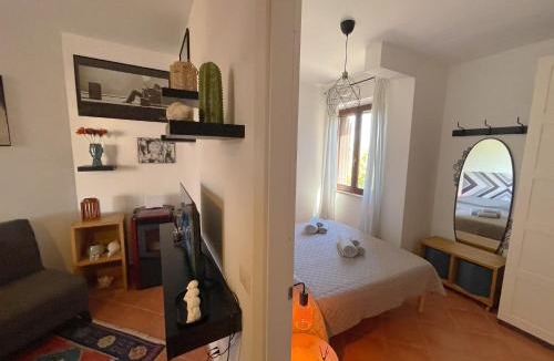 Lido di Capo Portiere Apartment | A CASA DI ELISA - Seaside Apartment - 100m from the beach