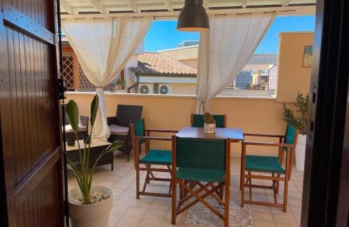 Lido di Capo Portiere Apartment | A CASA DI ELISA - Seaside Apartment - 100m from the beach