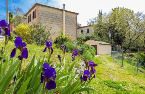 Montefollonico House | A casa di Gabri by Interhome