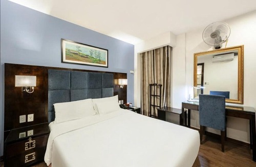 Van Mieu Hotel | A25 Hotel - 28 Trần Quý Cáp