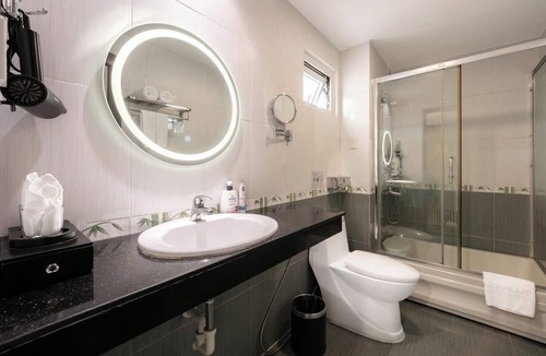 Hang Bai Hotel | A25 Premium Hotel - 12 Pho Hue