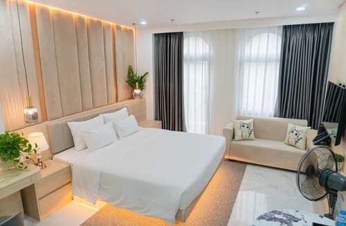 Nhat Tan Hotel | A89 West Lake Hotel