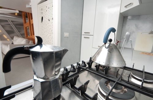 Rione V Ponte Apartment | Accogliente Loft di design a 5 minuti da Piazza Navona e Pantheon