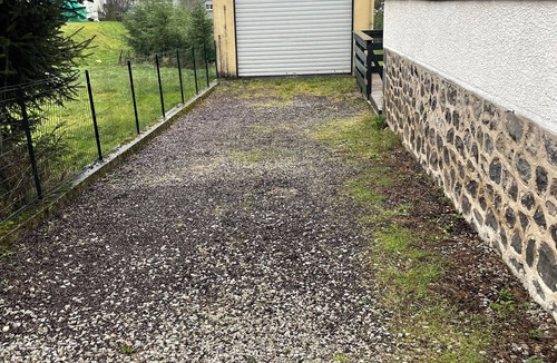 Mont-Dore House | Accommodation. 3 bedrooms. 2 bathrooms. Sleeps 6/7. Private garage.