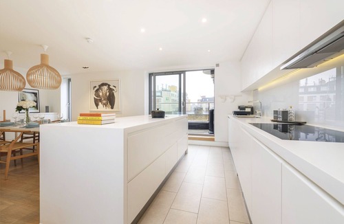 Cathedrals Apartment | Accomodo London Waterloo - Luxury & Spacious Triplex Penthouse on Southbank