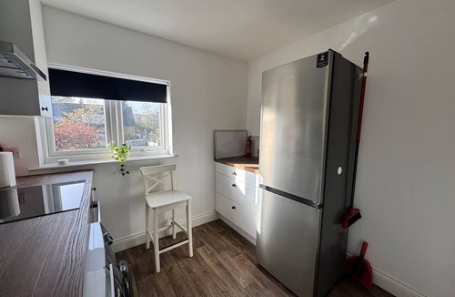 West Twickenham Apartment | Adorable 1-bedroom apartment in wonderful Twickenham neighborhood