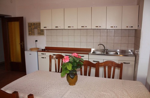 Villanova Apartment | agri domus apartment in old farm