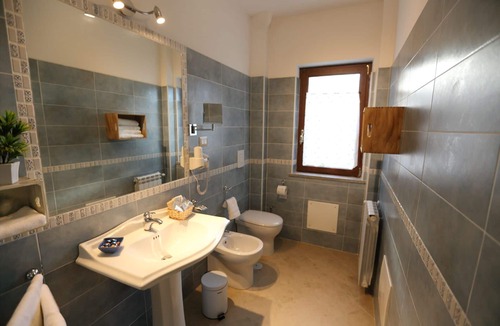 Formello Other | Agriturismo Angolo di Paradiso. JUNO