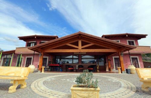 Ceprano House | Agriturismo ciociaro " il colle " HOTEL RISTORANTE