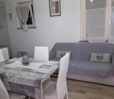Pescia Romana House | Agriturismo Farfollíe