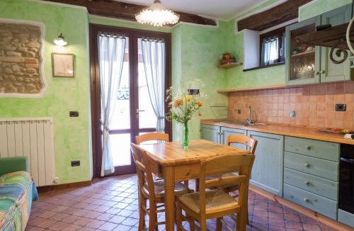 Castelbellino House | Agriturismo La Vecchia Fonte