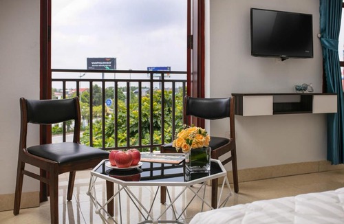 Soc Son Hotel | Airport Suites 66
