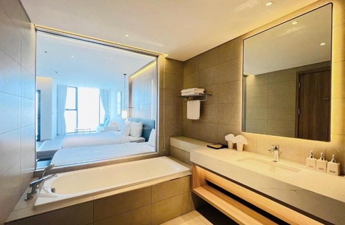 Ha Long Hotel | ALACARTE Ha Long Hotel By Worldtrip DMC