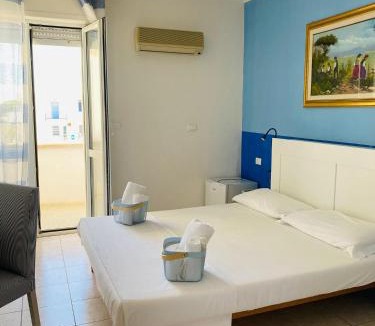 Lesina Marina Hotel | Albergo California