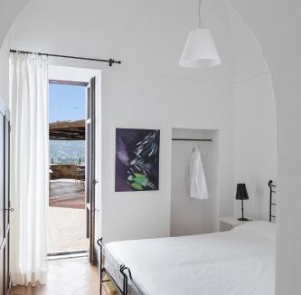 Ischia Ponte Hotel | Albergo Il Monastero