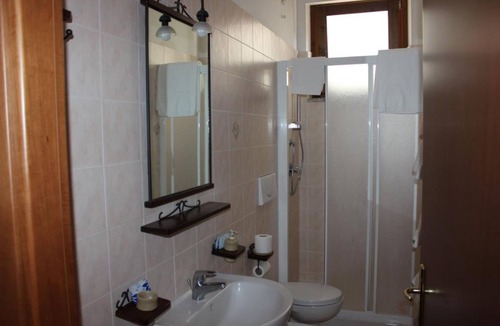 Abbadia San Salvatore Hotel | Albergo Ristorante La Bocca di Bacco