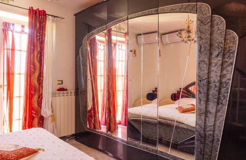 Collecorvino Bed & Breakfast | Alexander's Home