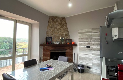 Monterotondo House | Alice's house on the outskirts of Rome