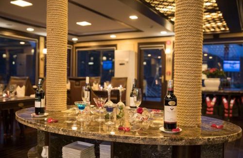 Ha Long Resort | All in One Luxury Cruise Halong Bay