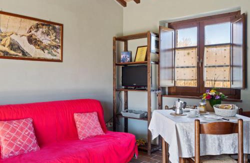 Citta della Pieve House | Alluring Cottage in Citt della Pieve with Swimming Pool