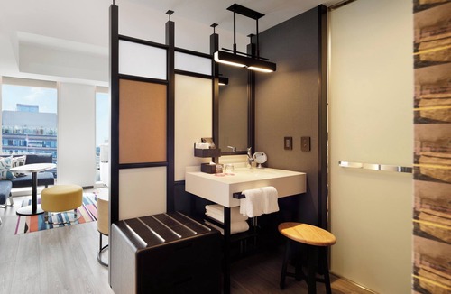 Ginza Hotel | Aloft by Marriott Tokyo Ginza
