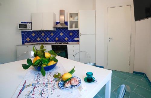Pontone Apartment | Amalfi Coast Ncopp' a' Scalinatella