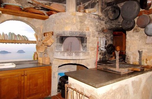 San Pietro Villa | Amalfi Coast SEAFRONT Villa carved into the cliff,Private Pool,Cave-Bar,Hot-Tub