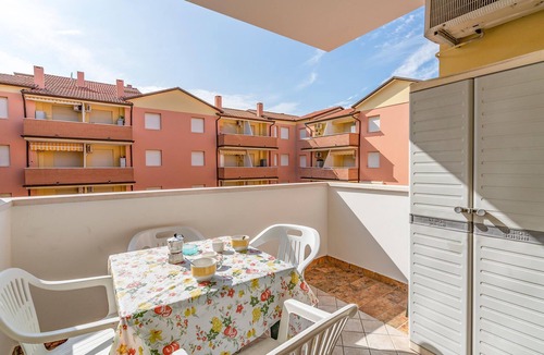 Rosolina Mare Apartment | Amazing apartment in Rosolina Mare RO