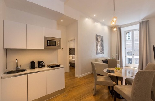 Rome City Centre Apartment | Amazing Piazza Venezia Suite Int 5