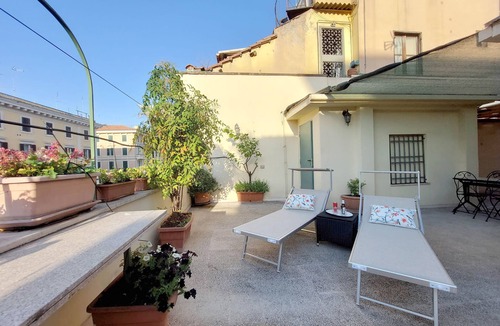 Vatican House | Amazing RoofTop close to Vatican & Cola di Rienzo