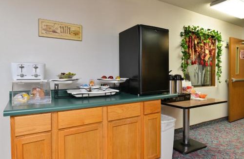 Clear Lake Hotel | Americas Best Value Inn & Suites Clear Lake