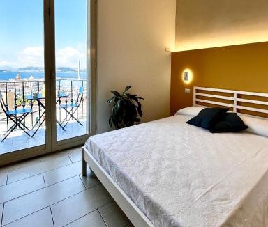 Pozzuoli Apartment | AMMARE Pozzuoli