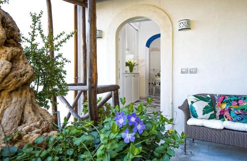 Laurito House | AMORE RENTALS - Maison Don Rafe