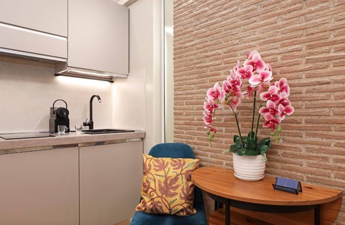 Rione XIV Borgo Apartment | An elegant and refined loft in the heart of Rome just steps from the Vatican where history and comfort blend in an exclusive atmosphere