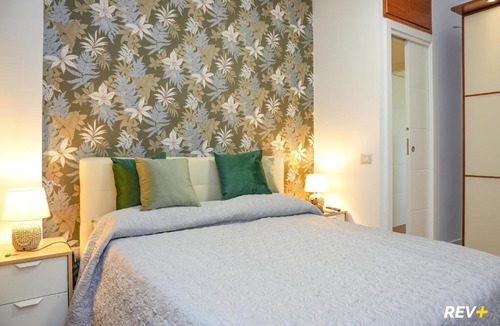 Zona XIX Casal Morena Apartment | Anagnina Urban Stay Appartamento Luminoso con Balcone Metro A