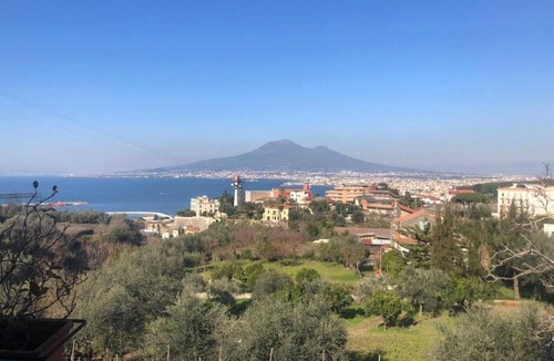 Castellammare di Stabia Apartment | Apartment on the Gulf at the foot of Mount Faito