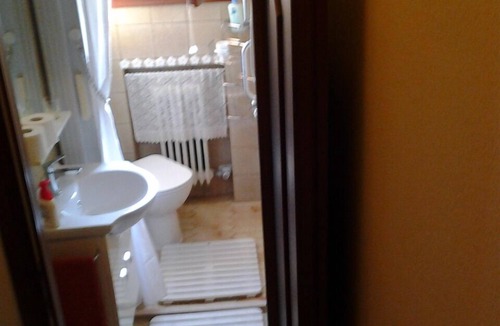 Noale Apartment | Apartment, 25 minutes from Venice, stress-free studio, garden and parking