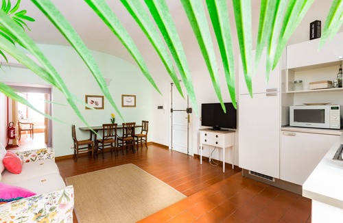 Rione III Colonna Apartment | Apartment 3 minutes from the Spanish Steps (2 rooms) with a/c