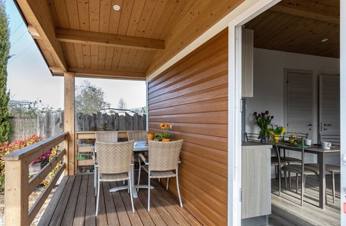 Desenzano del Garda Apartment | Apartment "Agricamping Mabellini Orlando" with Shared Pool & Wi-Fi