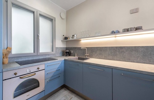 Soiano del Lago Apartment | Apartment 'Abaye 2 Pinot - Charm' with Shared Pool, Wi-Fi and Air Conditioning