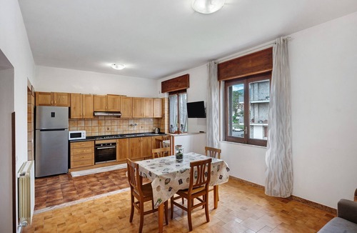 Agerola Apartment | Apartment 'Capri Vista Monti' with Shared Garden, Balcony and Wi-Fi