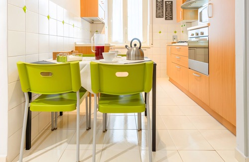 Monte Sacro Apartment | Apartment 'Claudia - Valpo39' with Balcony, Wi-Fi and Air Conditioning