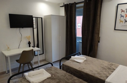 Quartiere XXIV Don Bosco Apartment | Apartment 'Cominio 56 - Near Metro A' with Balcony and Air Conditioning