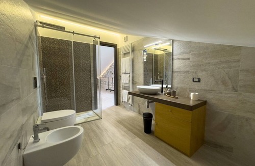 Orvieto Apartment | Apartment-Ensuite with Bath